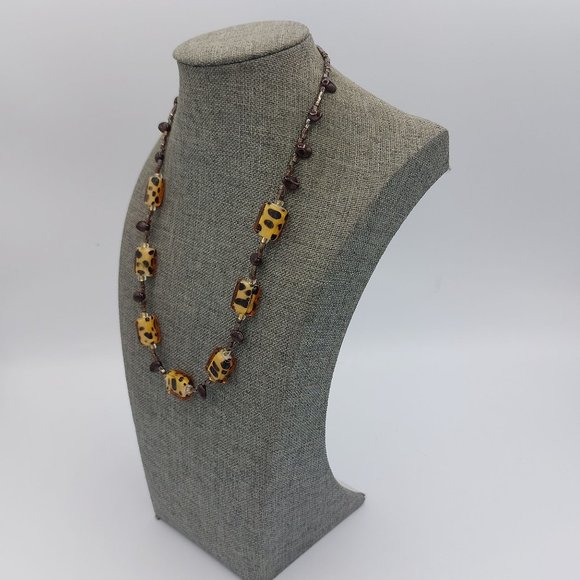Animal Print Necklace Tortoise Pattern Brown Glass Beaded Amber Toggle Clasp - Picture 2 of 6